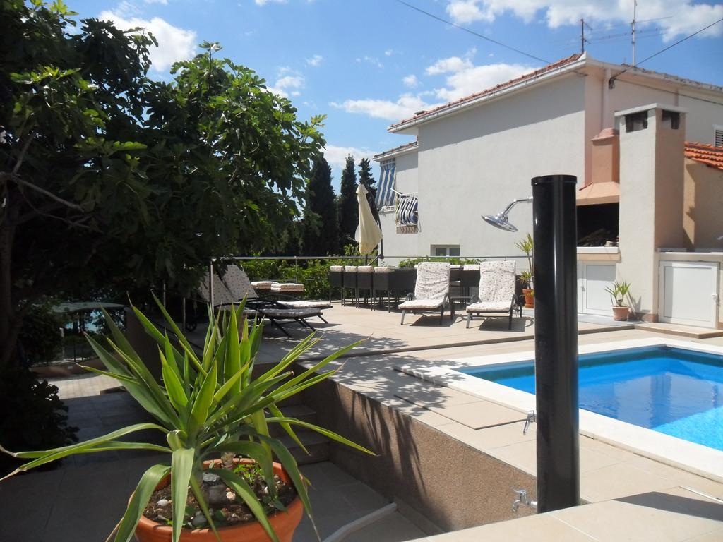 טרוגיר Apartments Villa Natali - Heating Pool מראה חיצוני תמונה